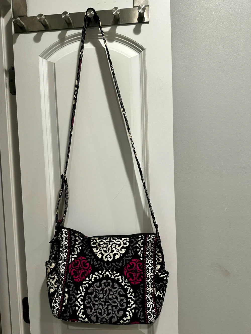 Vera Bradley Laura Shoulder Bag Canterberry Magenta Quilted Cotton Purse Retired